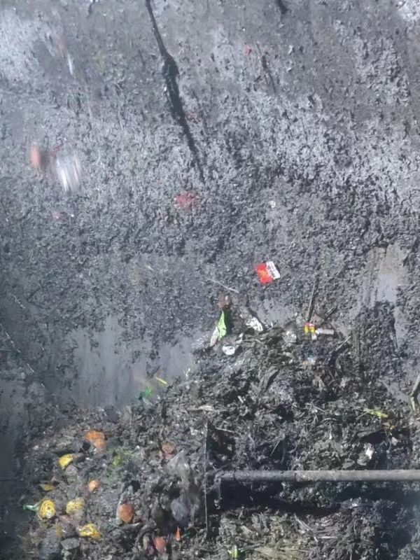 洪山污水池清理